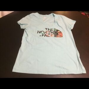 The North Face Women’s V-neck T-shirt Size Medium